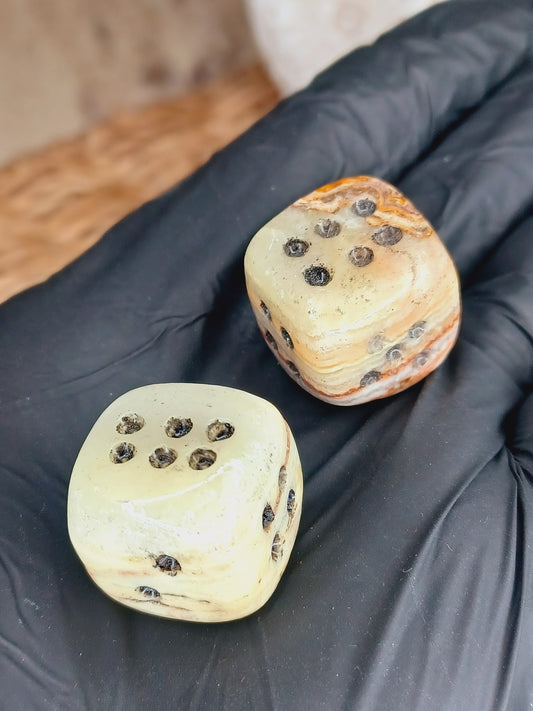 Onyx Dice/ Green Onyx Crystal Dice