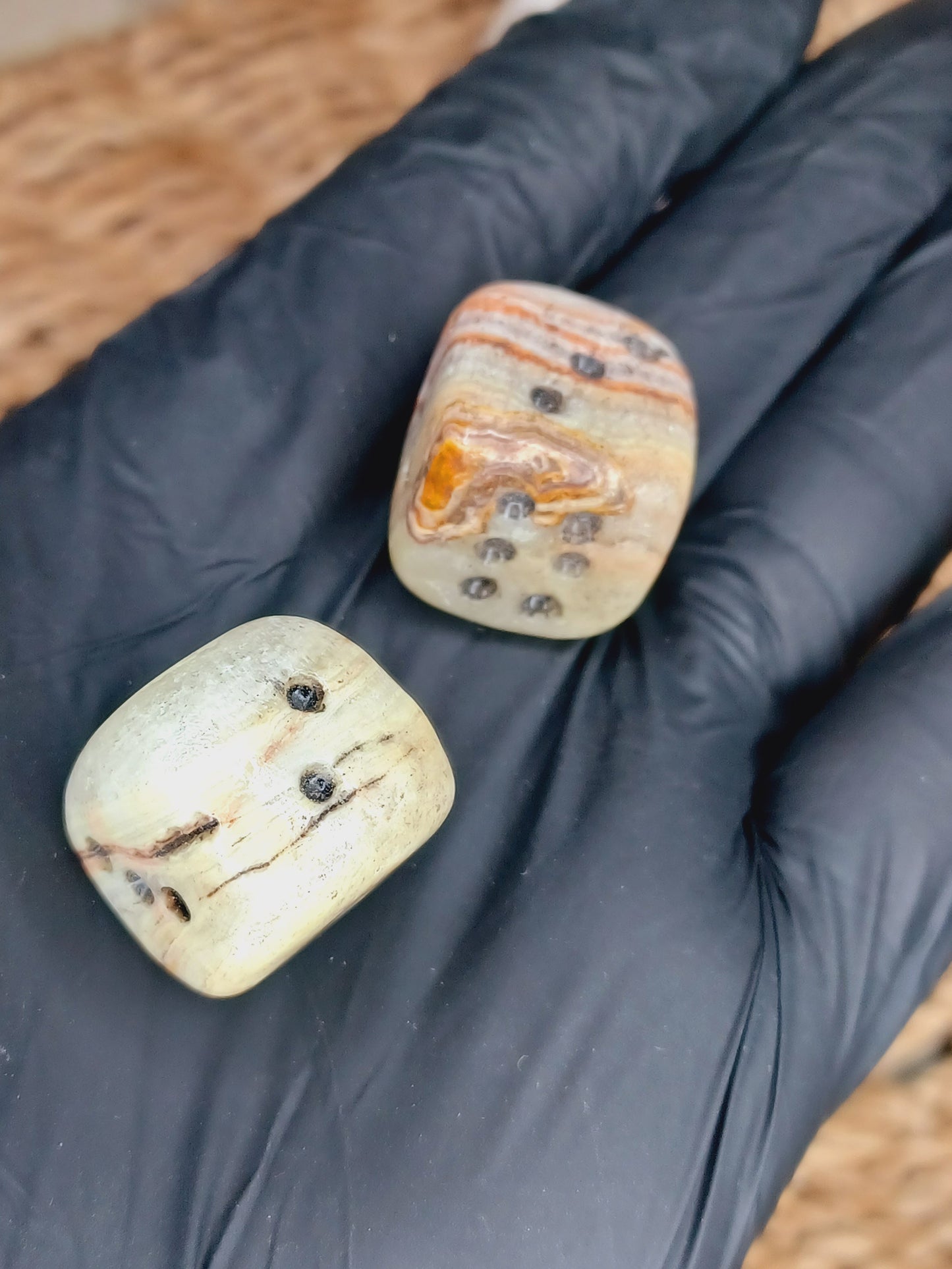 Onyx Dice/ Green Onyx Crystal Dice