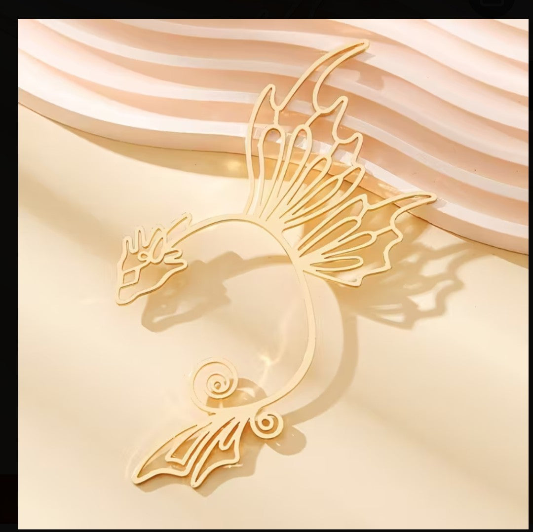 The Dragon's Gaze Ear Cuff